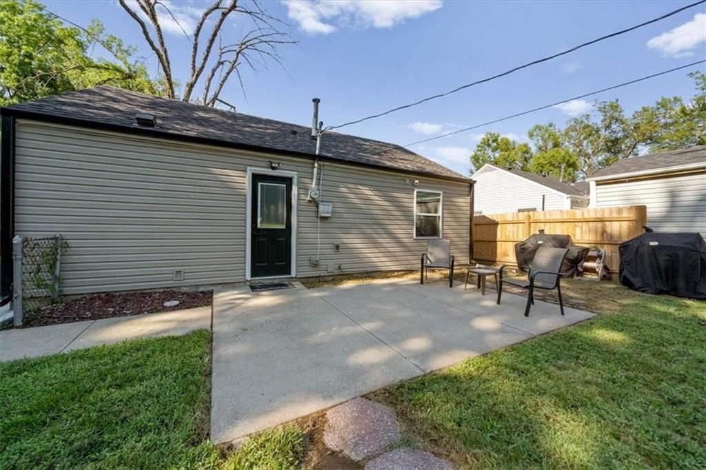 5201 locust Avenue — photo 20