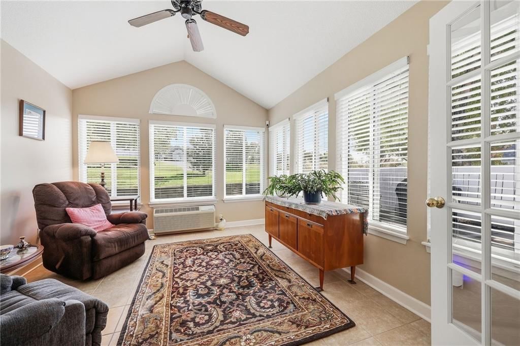 7104 Hedge Lane Terrace — photo 11