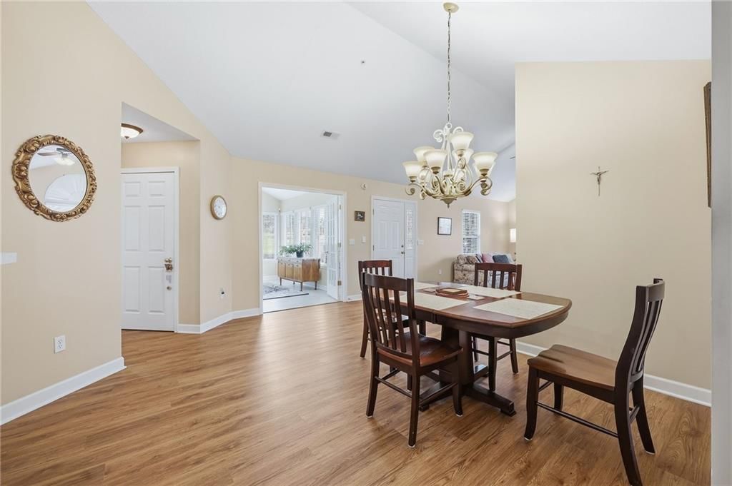 7104 Hedge Lane Terrace — photo 15