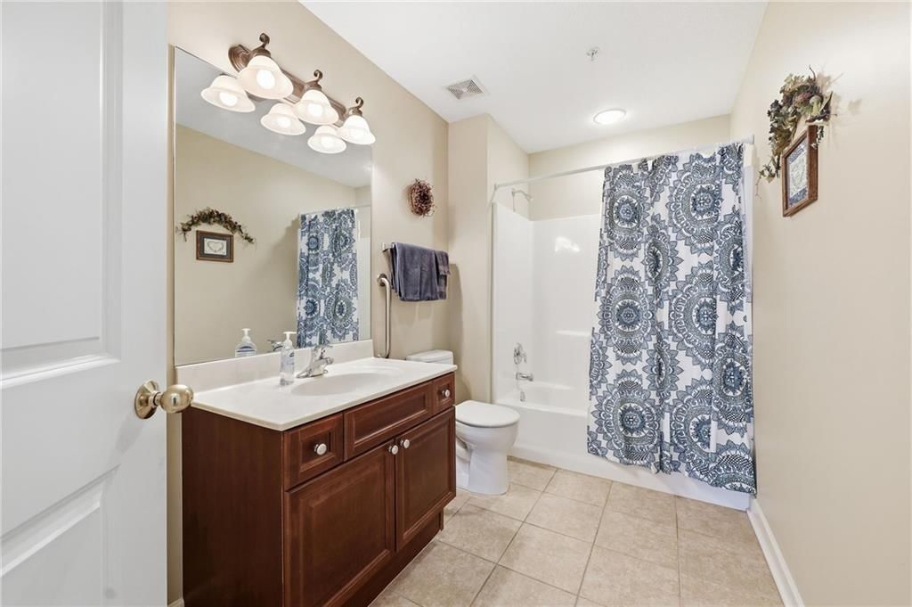 7104 Hedge Lane Terrace — photo 16