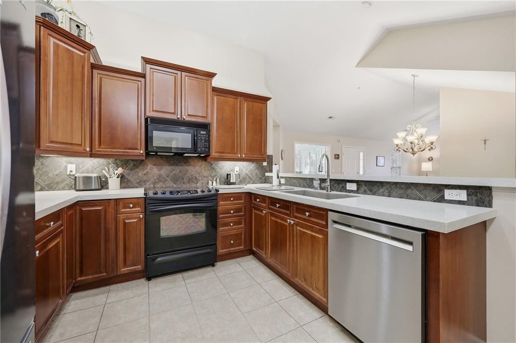 7104 Hedge Lane Terrace — photo 25