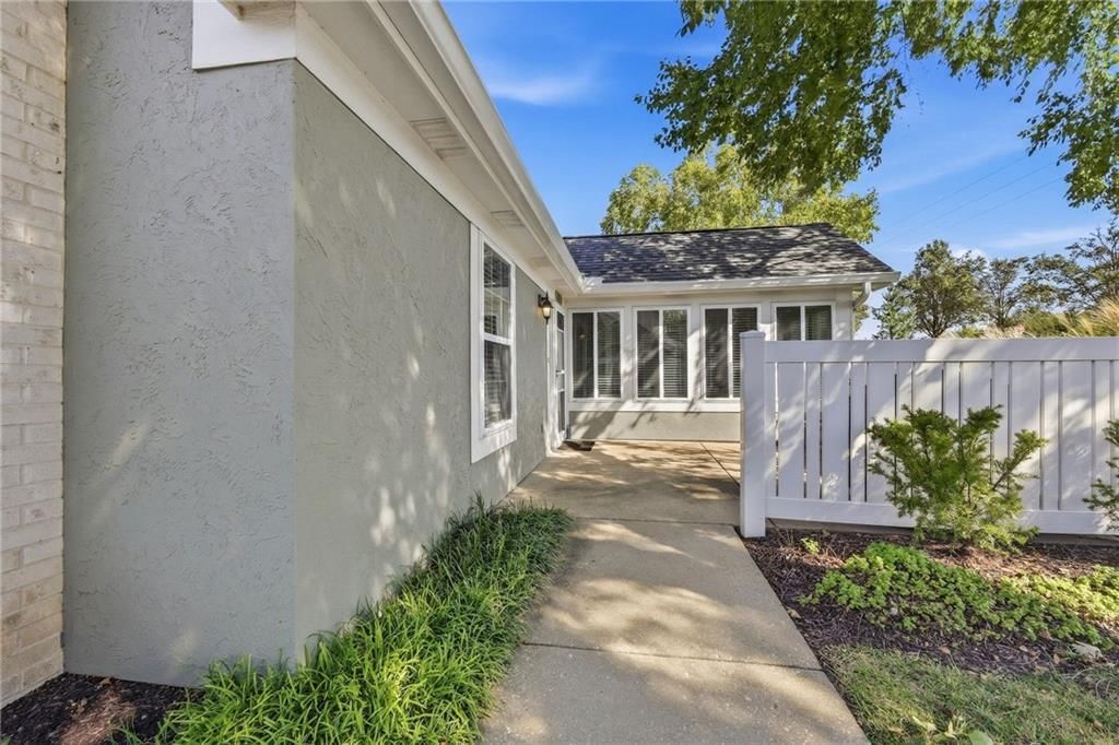 7104 Hedge Lane Terrace — photo 32