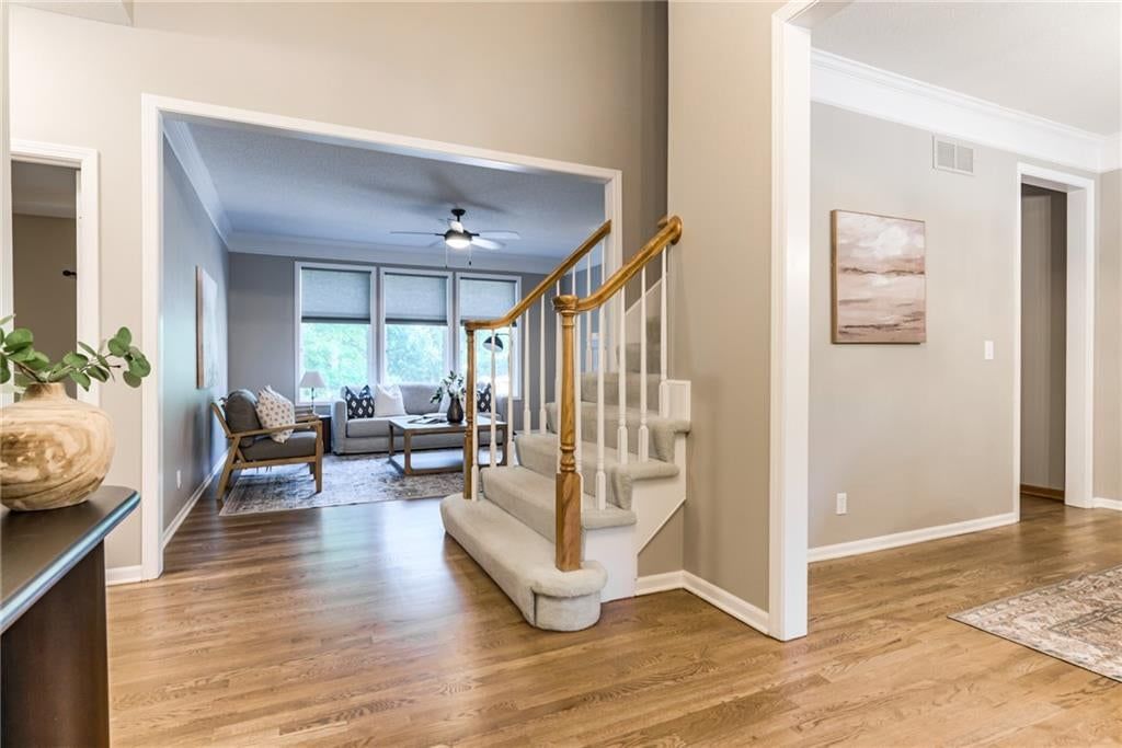 16509 W 80TH Terrace — photo 6