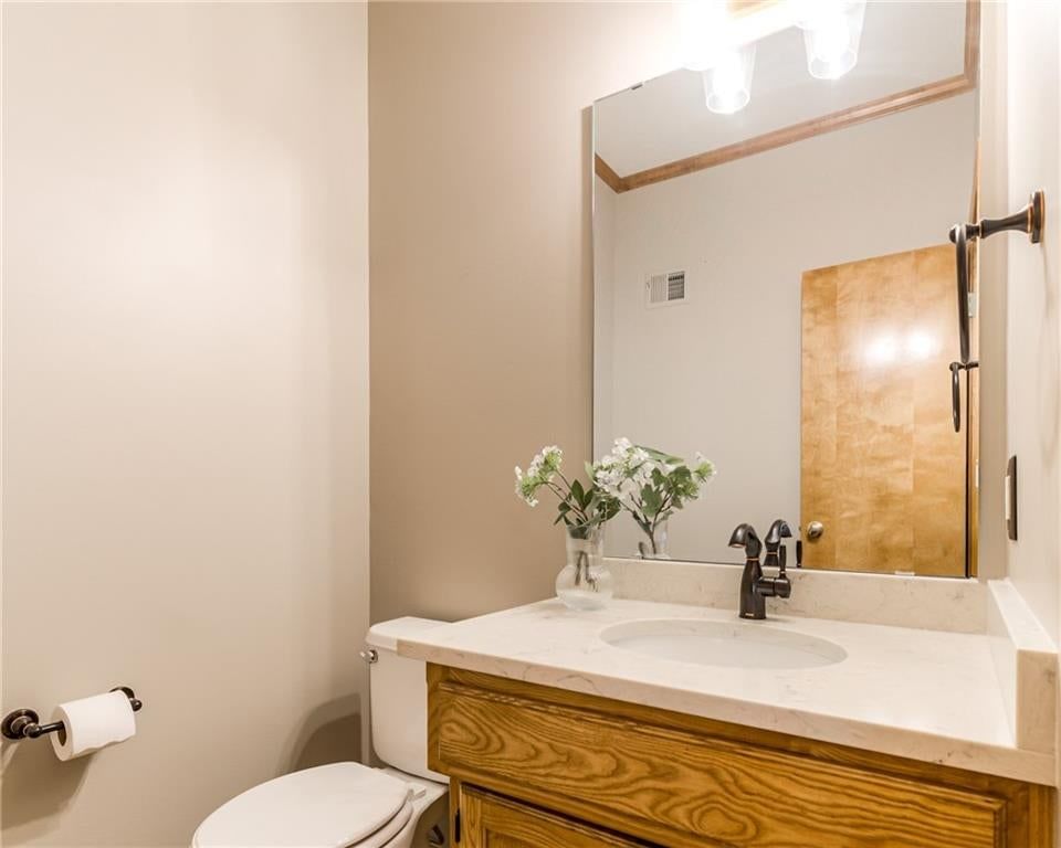 16509 W 80TH Terrace — photo 23