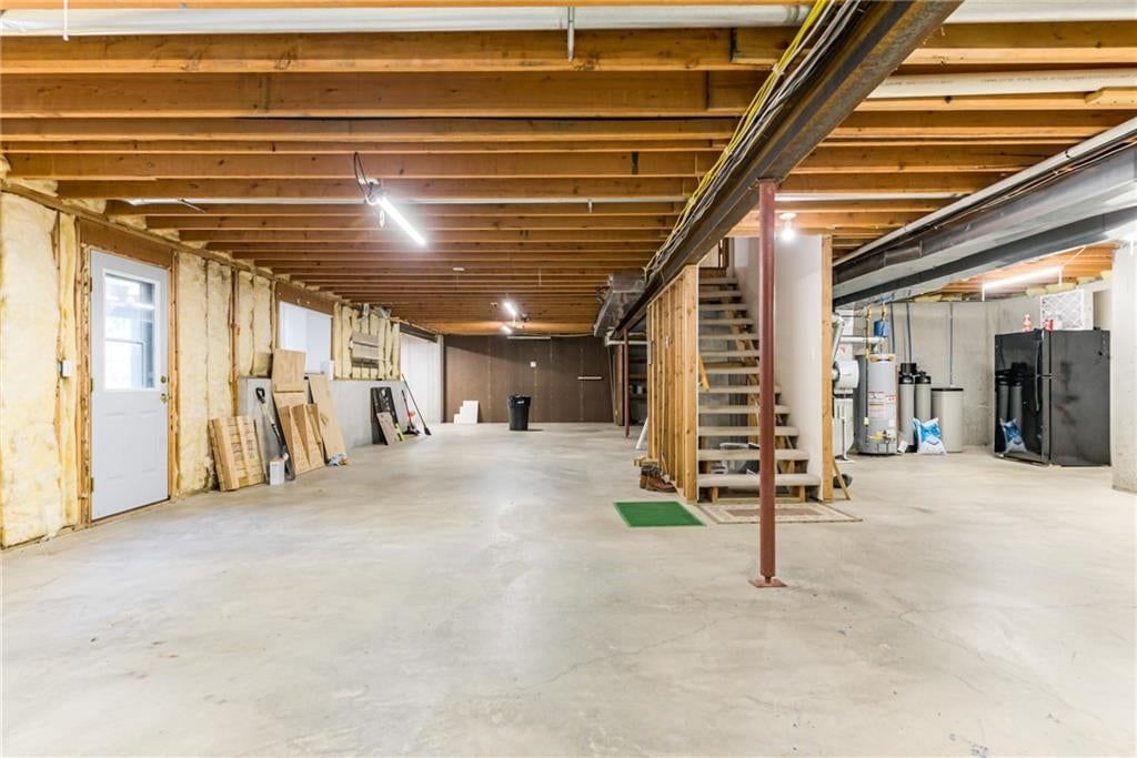 16509 W 80TH Terrace — photo 42