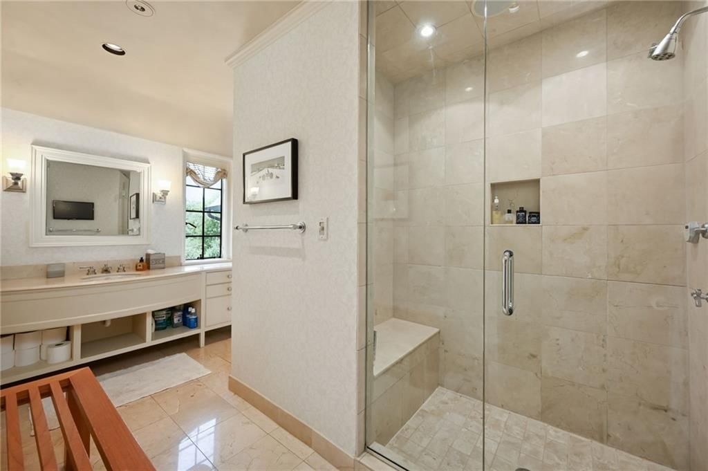 5800 Brookbank Lane — photo 49