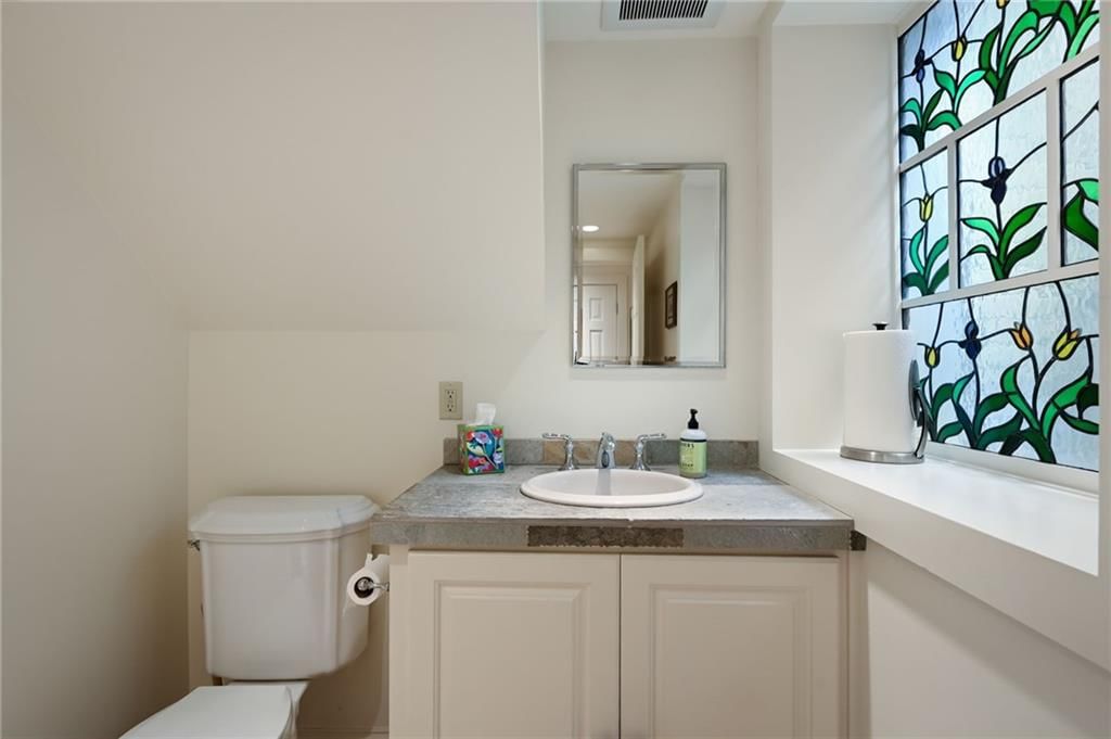 5800 Brookbank Lane — photo 74
