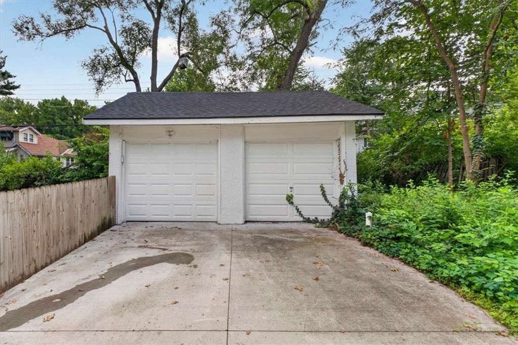 5737 Cherry Street — photo 49