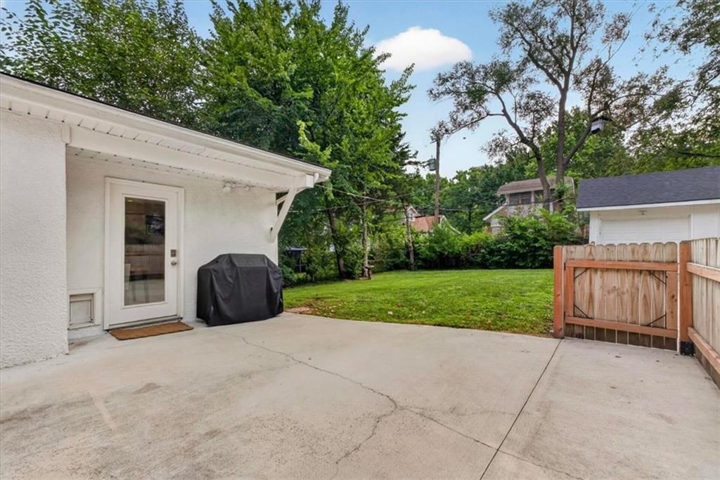 5737 Cherry Street — photo 54