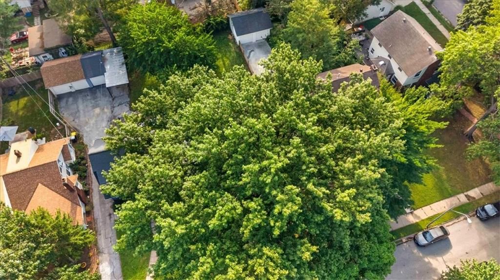 5737 Cherry Street — photo 57