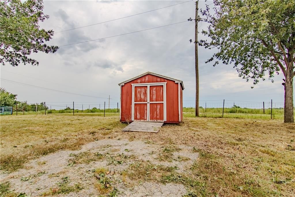 561 SE 13 Highway — photo 45