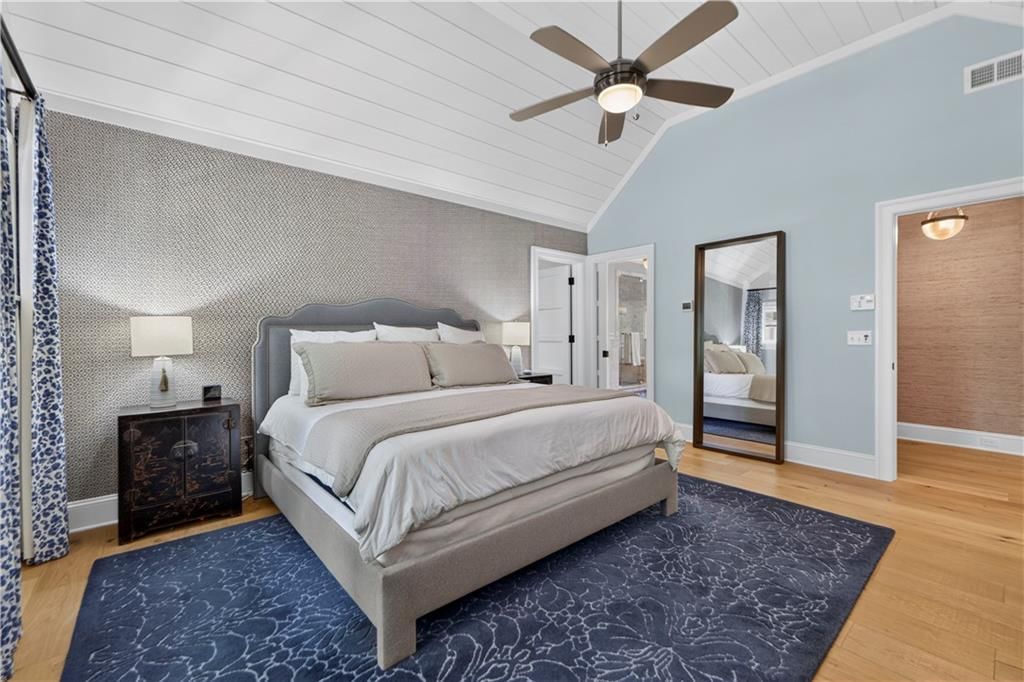 Photo 60 of 96 - 6010 Windsor Drive, Fairway, KS 66205