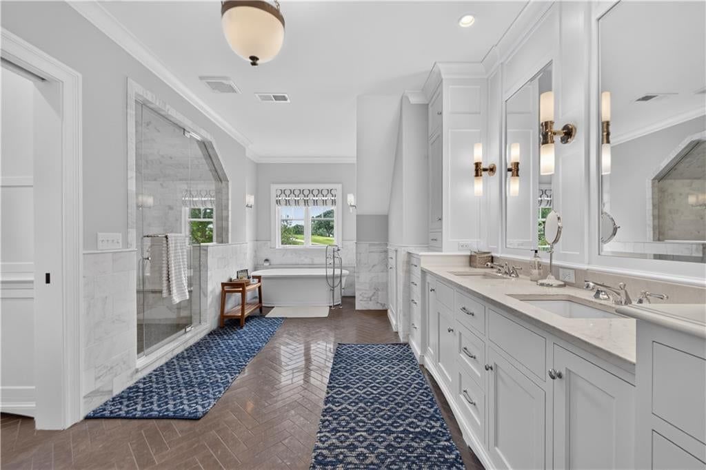 Photo 64 of 96 - 6010 Windsor Drive, Fairway, KS 66205