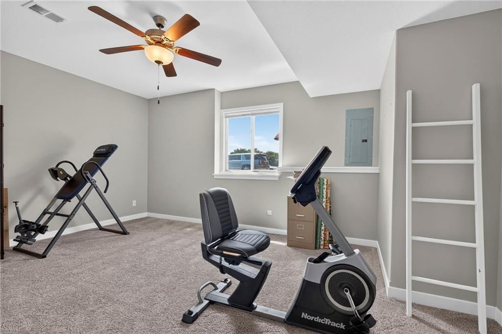 102 Dorchester Drive — photo 34