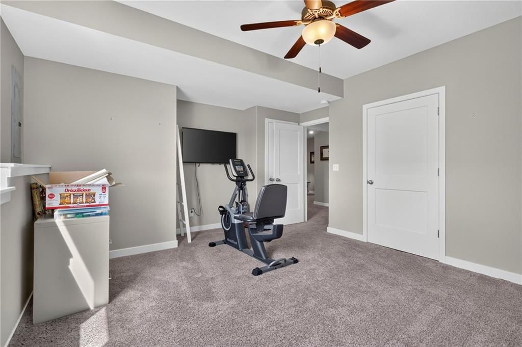 102 Dorchester Drive — photo 35