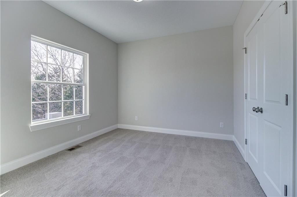 3100 N 118th Street — photo 15