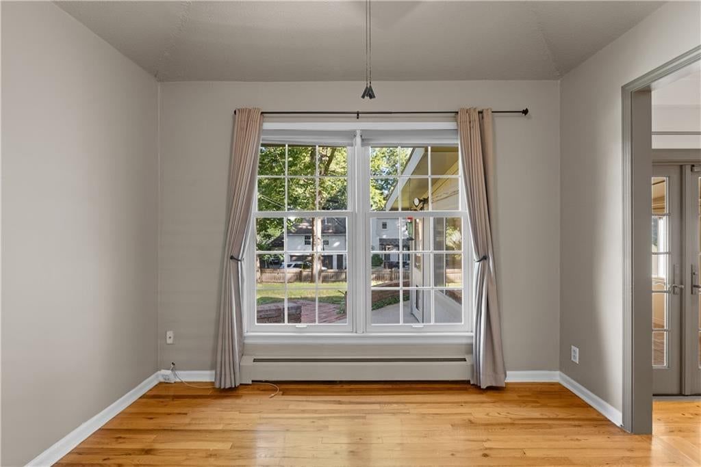 Photo 17 of 54 - 1506 SW 6th Street, Lee's Summit, MO 64081