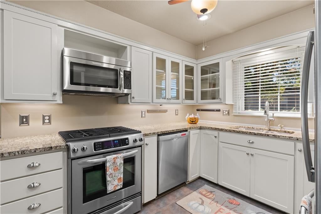 Photo 21 of 54 - 1506 SW 6th Street, Lee's Summit, MO 64081