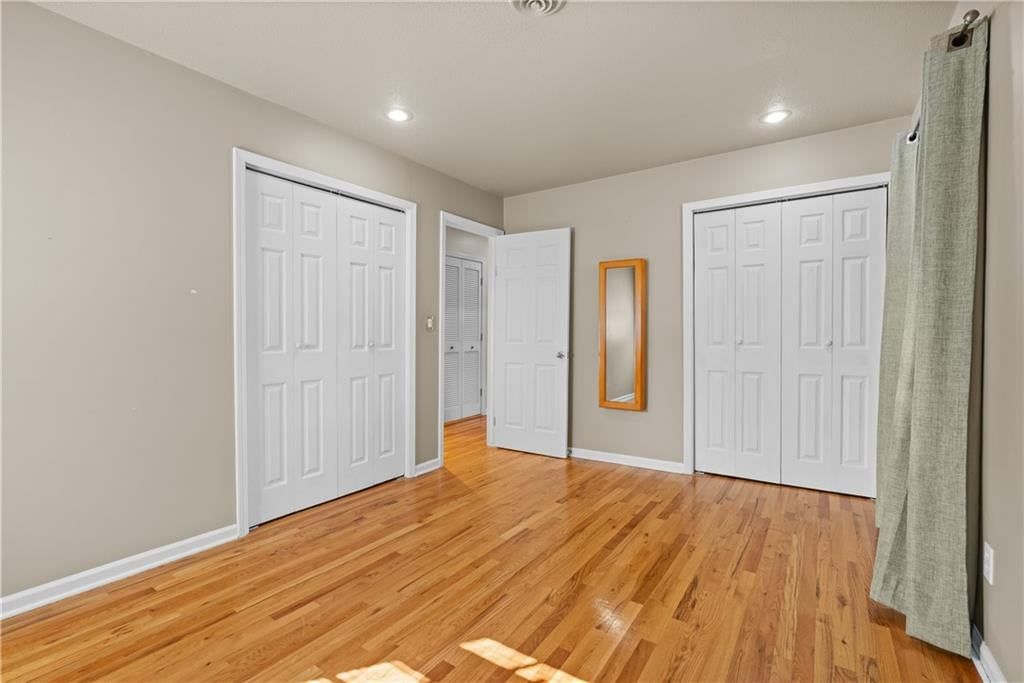 Photo 32 of 54 - 1506 SW 6th Street, Lee's Summit, MO 64081