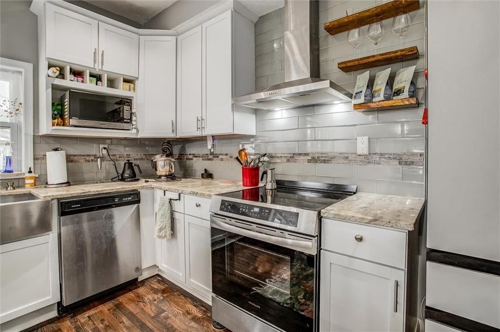 3416 S Benton Avenue — photo 11