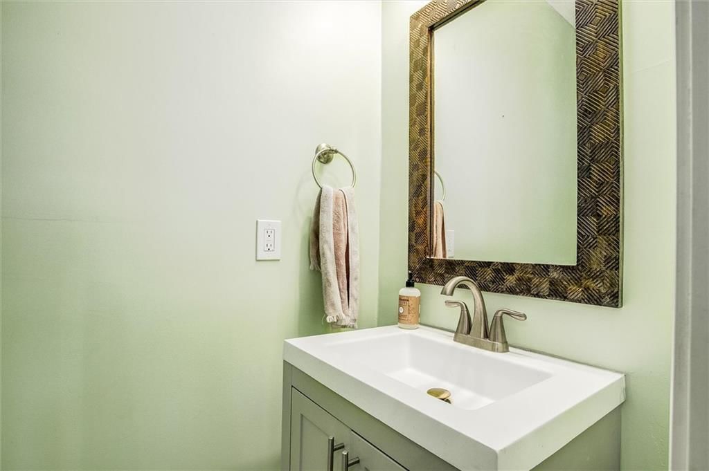 3416 S Benton Avenue — photo 13