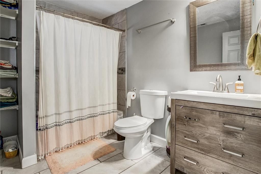 3416 S Benton Avenue — photo 17