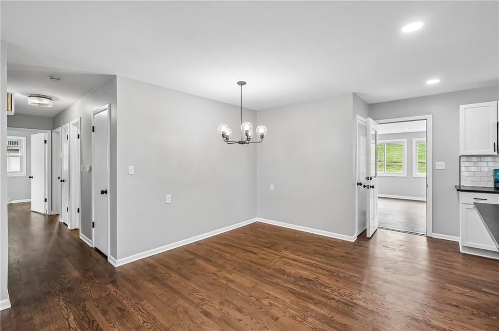 3741 N Brighton Avenue — photo 10