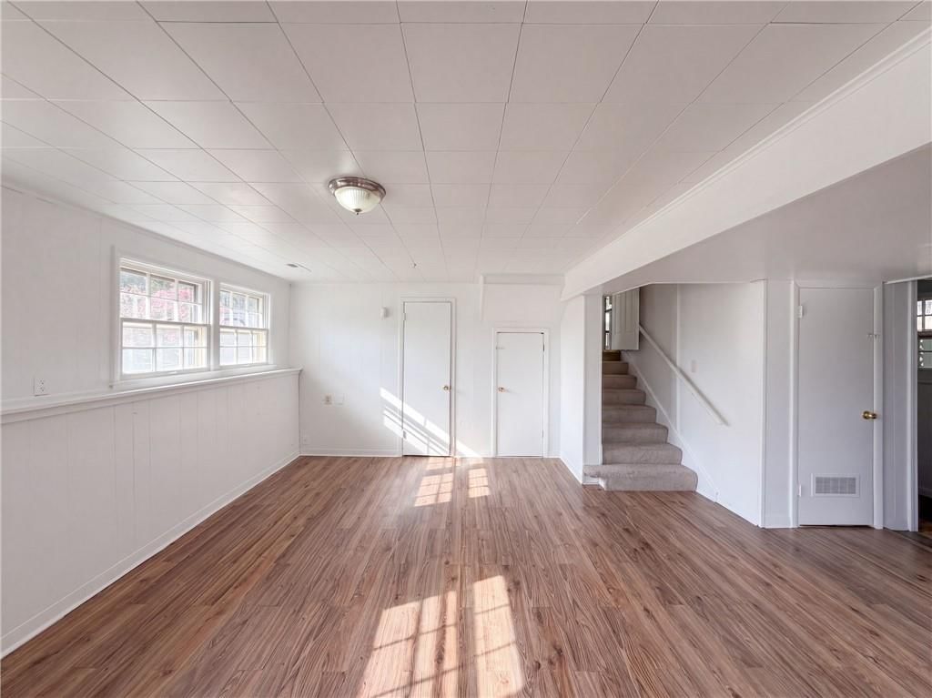 Photo 11 of 17 - 12904 E 54th Street, Kansas City, MO 64133