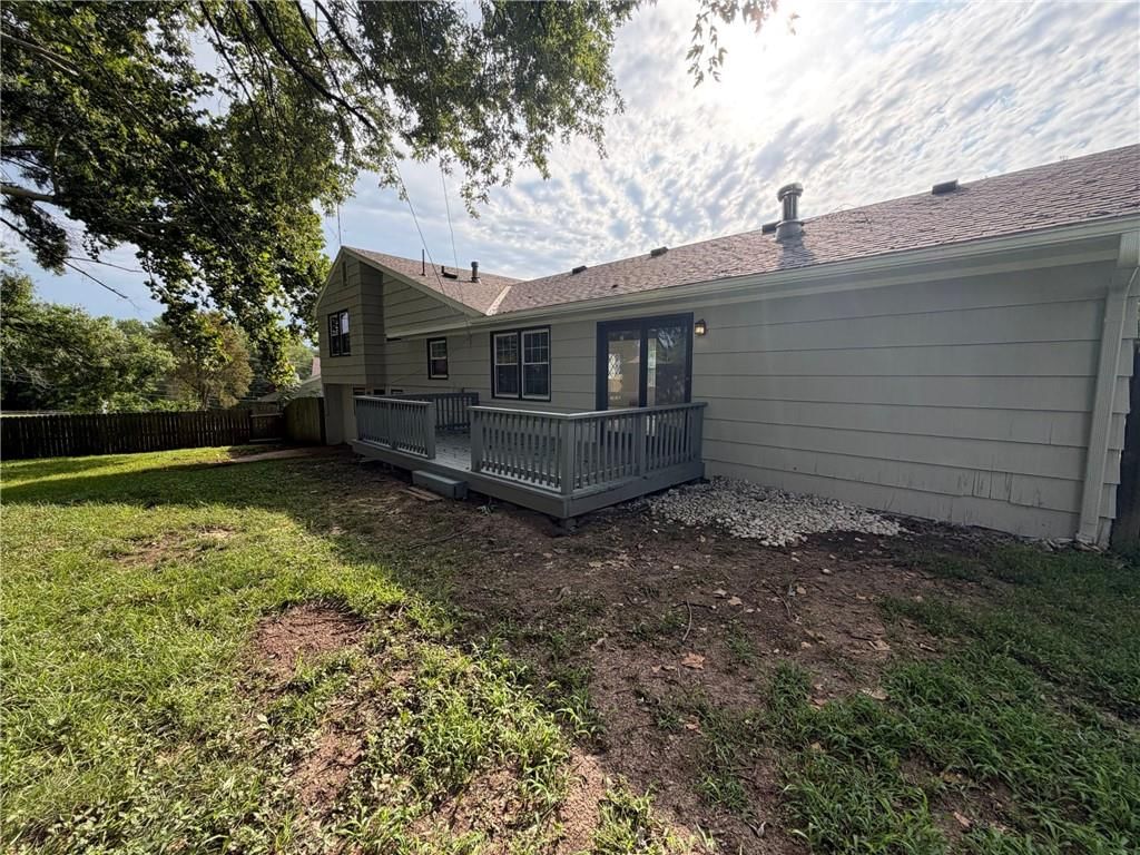 Photo 14 of 17 - 12904 E 54th Street, Kansas City, MO 64133