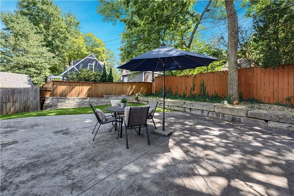Photo 39 of 40 - 6811 Rockhill Road, Kansas City, MO 64131