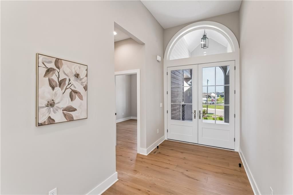 Photo 6 of 66, 24948 W 98th Place, Lenexa, KS 66227