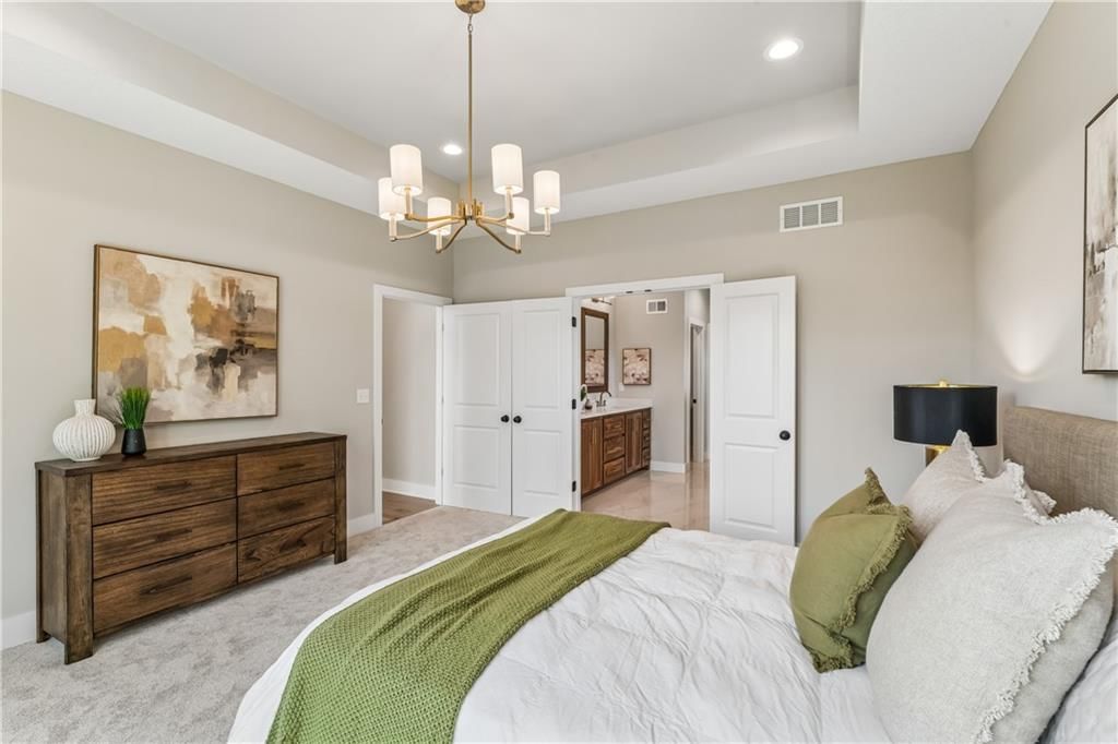 Photo 26 of 66 - 24948 W 98th Place, Lenexa, KS 66227