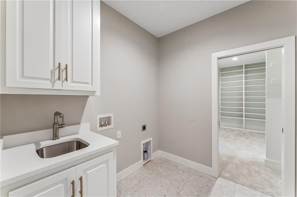 Photo 30 of 66 - 24948 W 98th Place, Lenexa, KS 66227