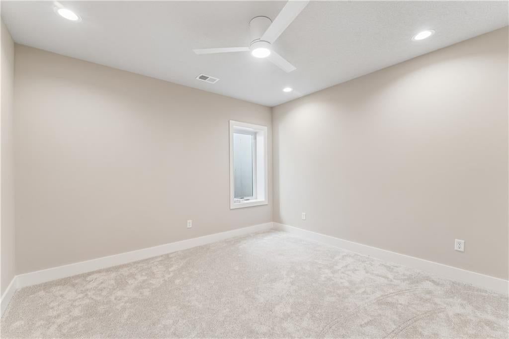 Photo 46 of 66 - 24948 W 98th Place, Lenexa, KS 66227