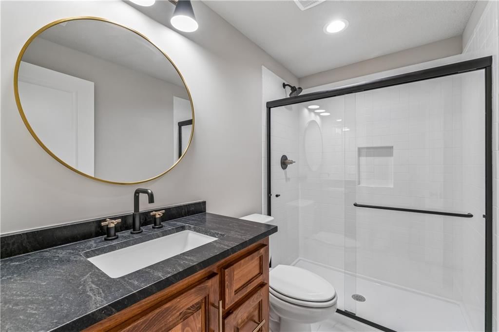 Photo 49 of 66, 24948 W 98th Place, Lenexa, KS 66227