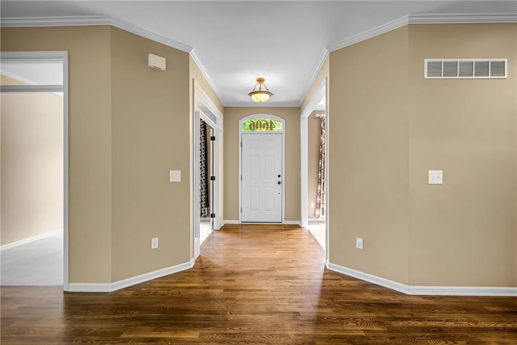 Photo 23 of 72 - 4606 AMINDA Street, Shawnee, KS 66226