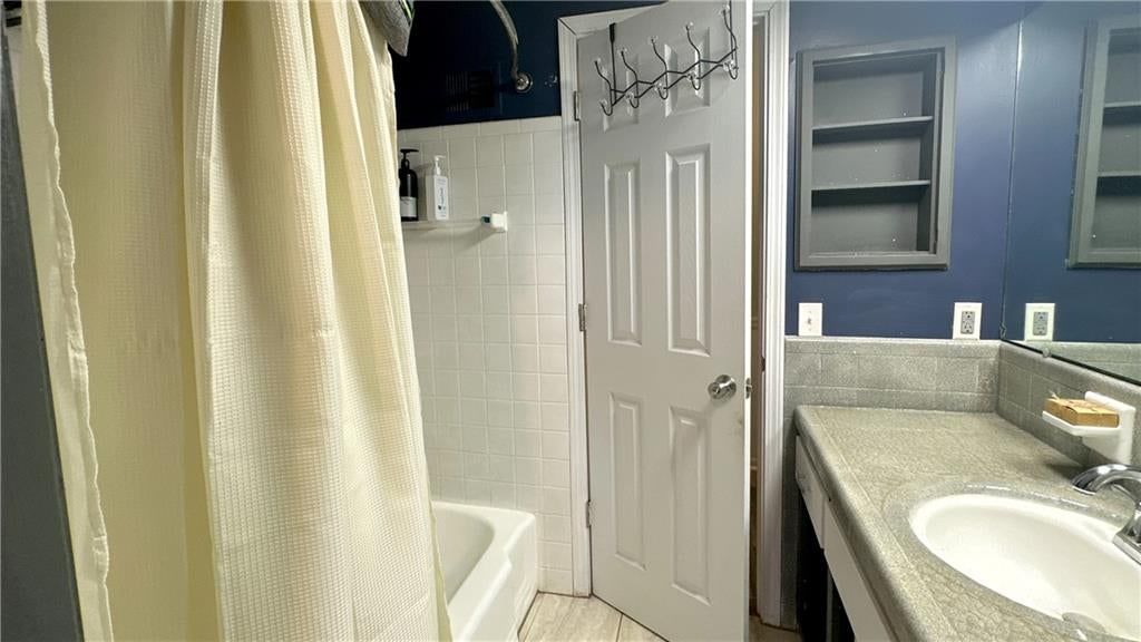 10405 BALTIMORE Avenue — photo 22