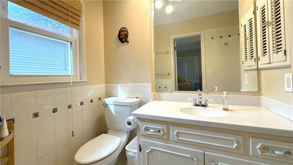10405 BALTIMORE Avenue — photo 27