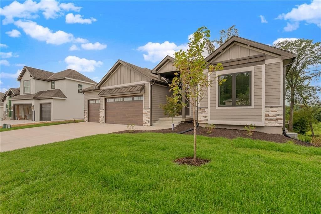 13548 Terrace Park Drive — photo 3