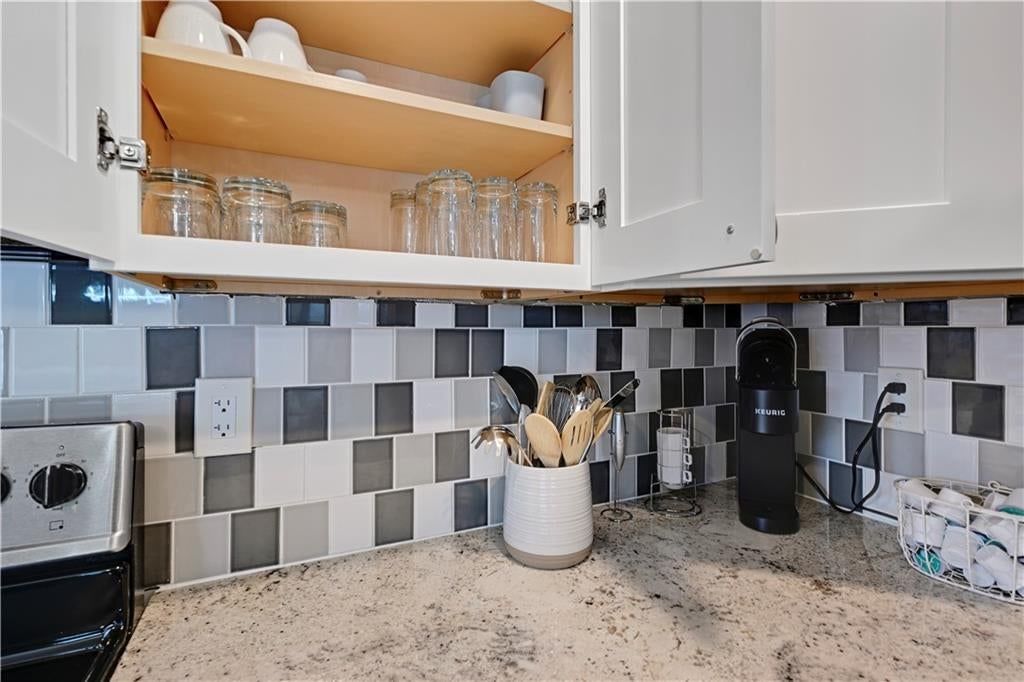 7501 Lowell Avenue — photo 11