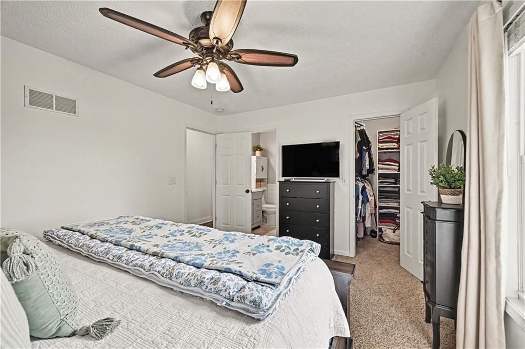 401 NW 71st Street — photo 16
