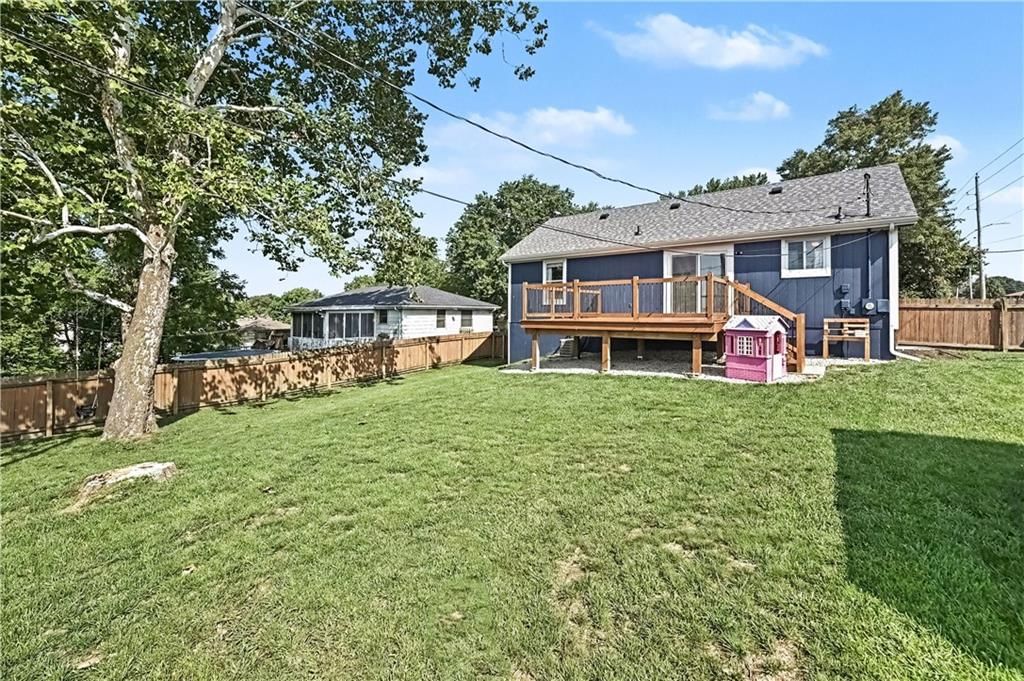 401 NW 71st Street — photo 25