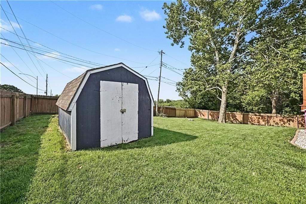 401 NW 71st Street — photo 26