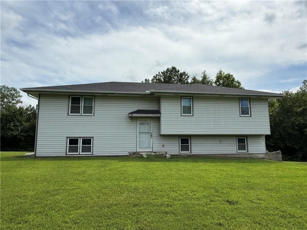 12993 Lock Lane, Excelsior Springs, MO