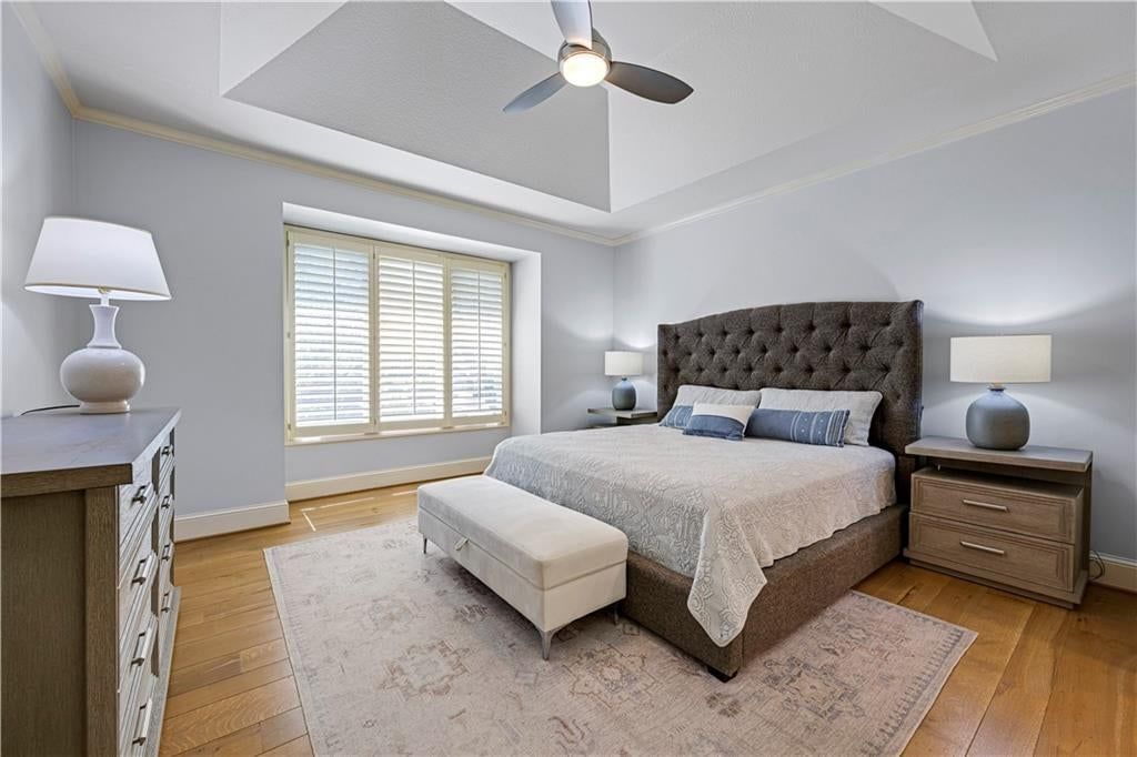 Photo 10 of 26 - 6229 W 128th Street, Overland Park, KS 66209