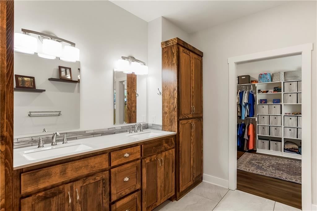 Photo 11 of 64 - 11606 E 355th Street, Drexel, MO 64742