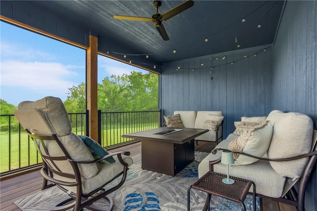 Photo 27 of 64 - 11606 E 355th Street, Drexel, MO 64742