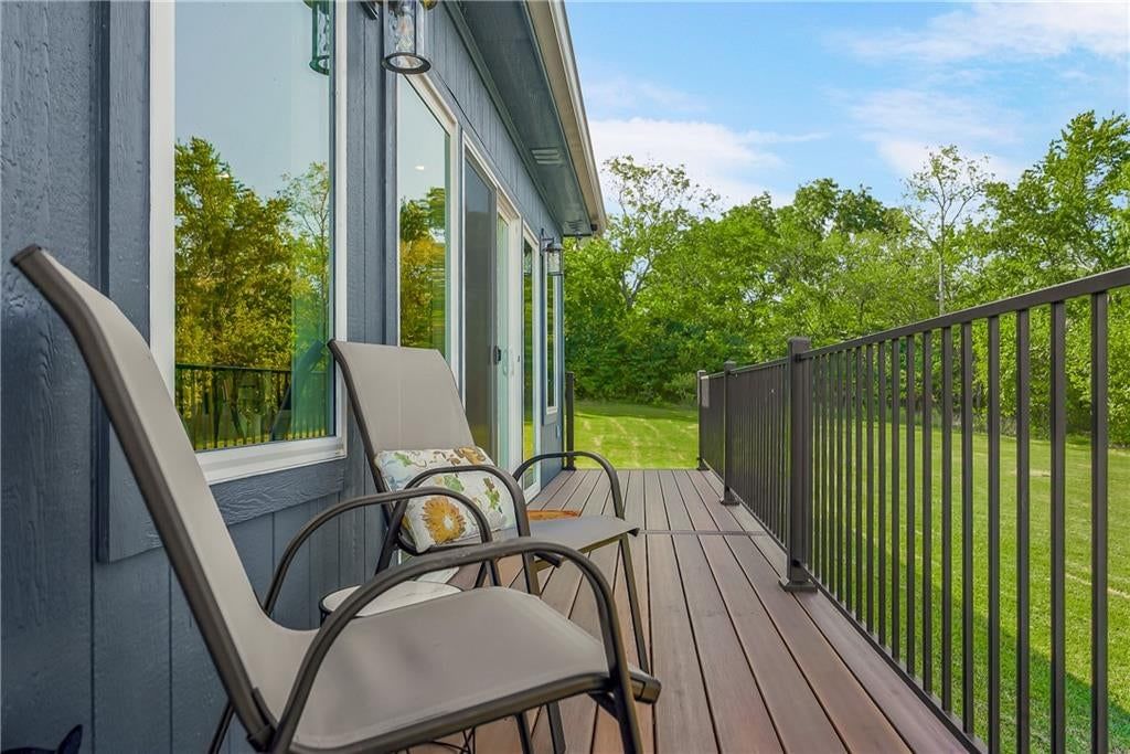 Photo 35 of 64 - 11606 E 355th Street, Drexel, MO 64742
