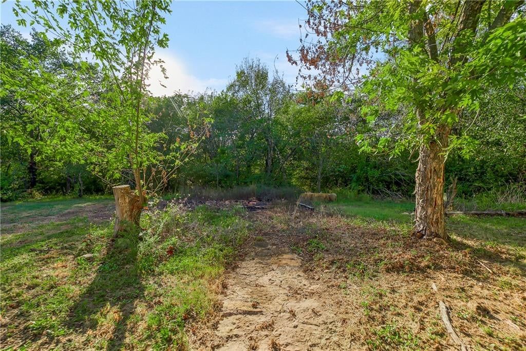 Photo 43 of 64 - 11606 E 355th Street, Drexel, MO 64742