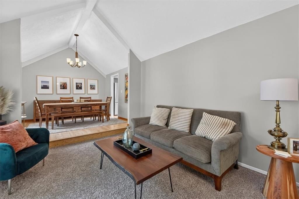 9033 Greenway Lane — photo 6